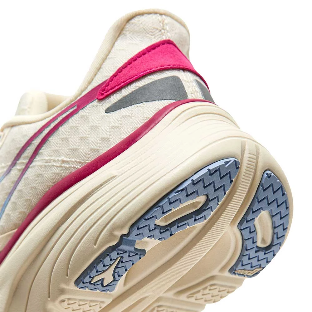 Diadora Women's Equipe Nucleo Running Shoe - Whisper White/Rubine Red - Regular (B) 2 Diadora Women's Equipe Nucleo Running Shoe - Whisper White/Rubine Red - Regular (B) - Image 2