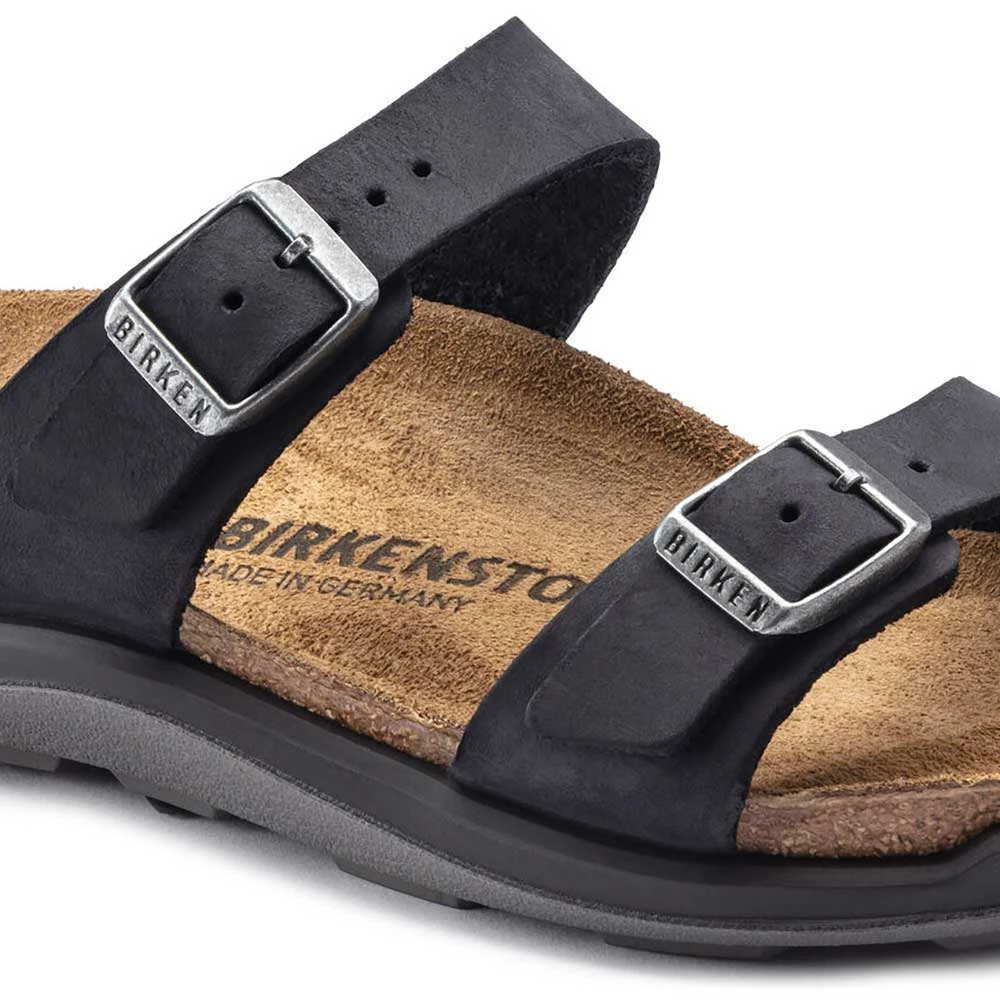 Birkenstock Women's Sierra Oiled Leather Sandal - Black - Regular/Wide 4 Birkenstock Women's Sierra Oiled Leather Sandal - Black - Regular/Wide - Image 4