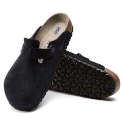 Birkenstock Women's Boston Soft Footbed - Midnight - Regular 7 Birkenstock Women's Boston Soft Footbed - Midnight - Regular -PeakStride Sports Sales 1023865 sole