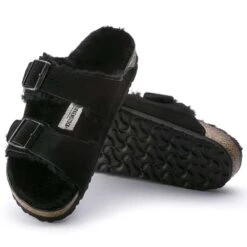 Birkenstock Arizona Shearling Sandal - Black - Regular/Wide 11 Birkenstock Arizona Shearling Sandal - Black - Regular/Wide -PeakStride Sports Sales 752663 sole