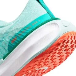 Women's Nike Invincible Run 3 Running Shoe- Jade Ice/White-Clear Jade-Malachite - Regular (B) -PeakStride Sports Sales AURORA DR2660 300 PHSYD002 2000