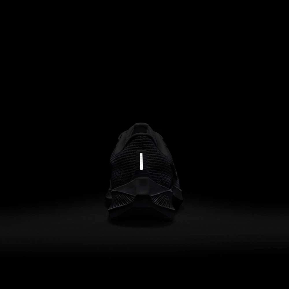 Nike Women's Air Zoom Pegasus 40 Running Shoe- White/Metallic Silver/Pure Platinum- Regular (B) 5 Nike Women's Air Zoom Pegasus 40 Running Shoe- White/Metallic Silver/Pure Platinum- Regular (B) - Image 5