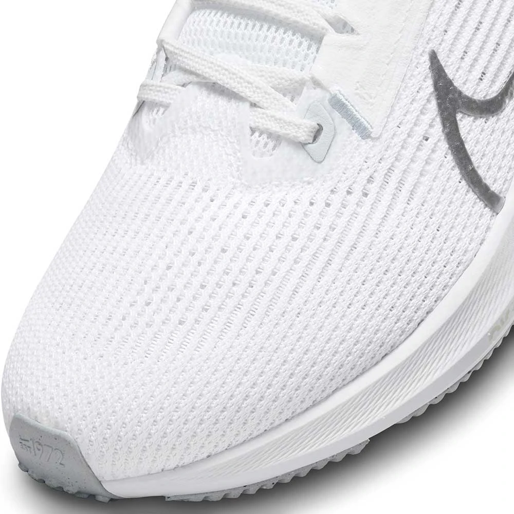 Nike Women's Air Zoom Pegasus 40 Running Shoe- White/Metallic Silver/Pure Platinum- Regular (B) 8 Nike Women's Air Zoom Pegasus 40 Running Shoe- White/Metallic Silver/Pure Platinum- Regular (B) - Image 8
