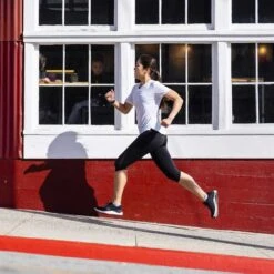 Topo Athletic Women's Ultrafly 4 Running Shoe - Black/White- Regular (B) -PeakStride Sports Sales W056.Black White 11